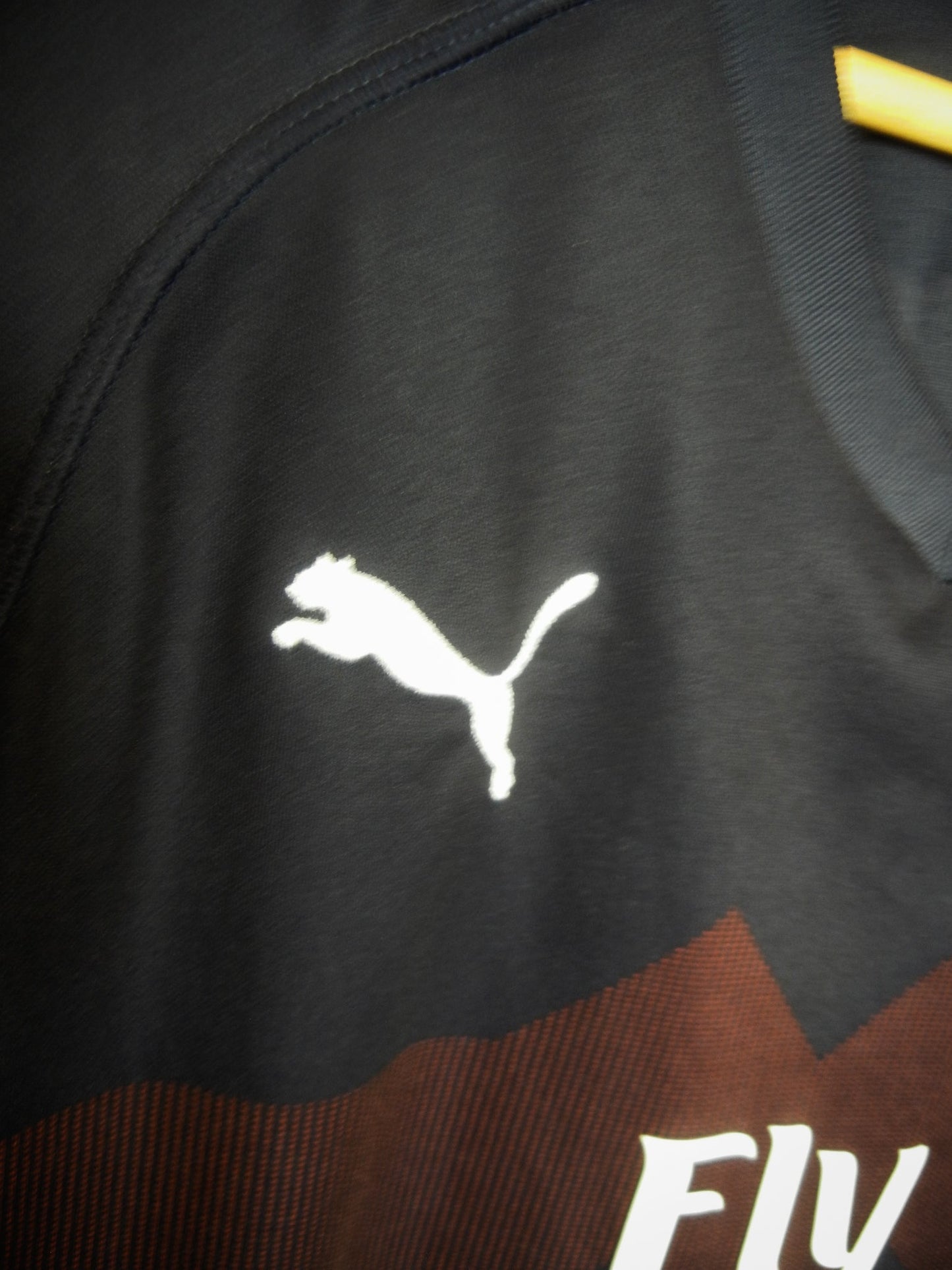 Arsenal 2018/2019 Away Jersey – Lacazette #9 – Medium – Navy & Volt Puma Shirt (MPN: 753213-13)