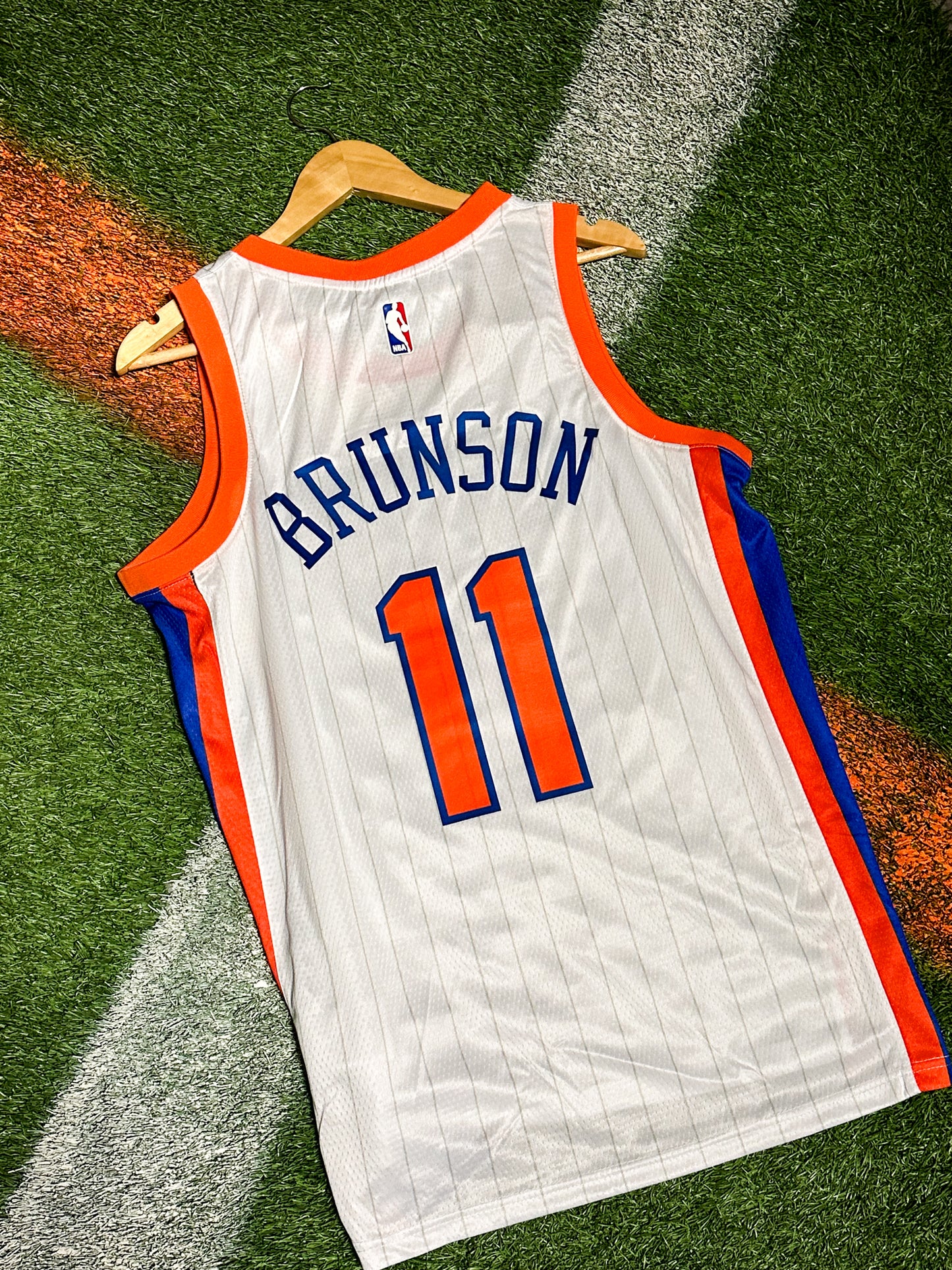 New York Knicks 2024/25 Nike City Edition Swingman Jersey- Jalen Brunson – NYC White & Orange Classic