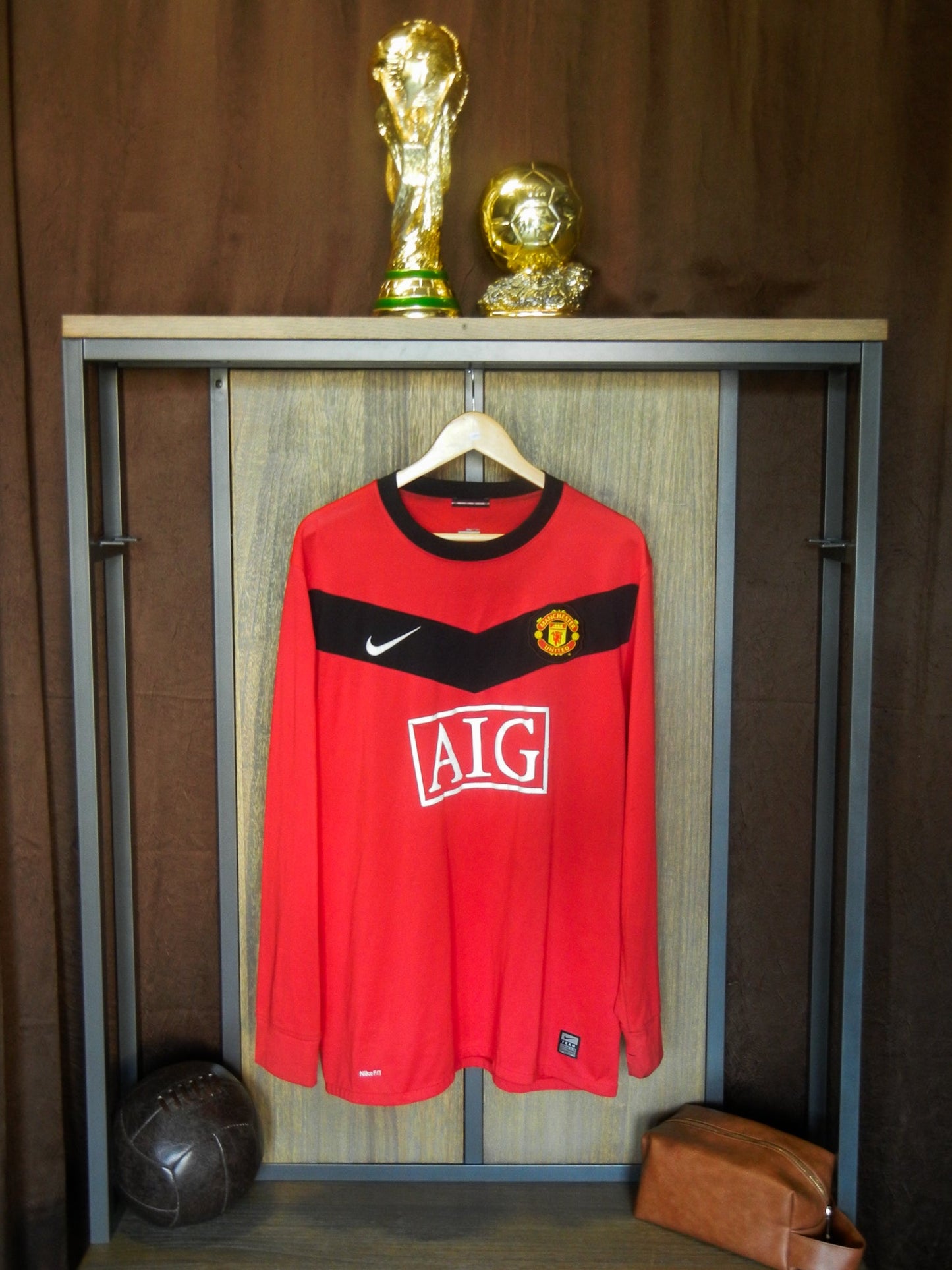 Manchester United 2009/2010 Home Long Sleeve Jersey – Rooney #10 – Size XL – Red Nike Shirt (MPN: HO090408SYS)
