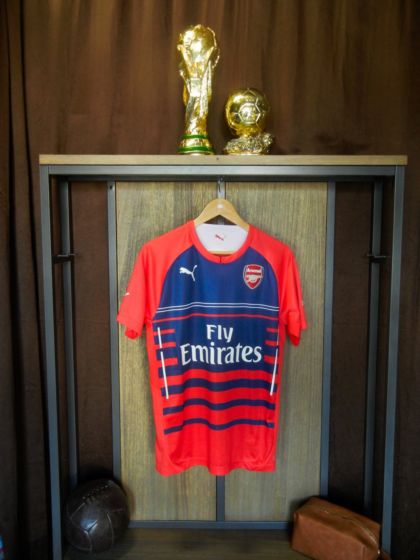 Arsenal 2014/2015 Training Top – Size M – Puma Shirt (MPN: 746371)