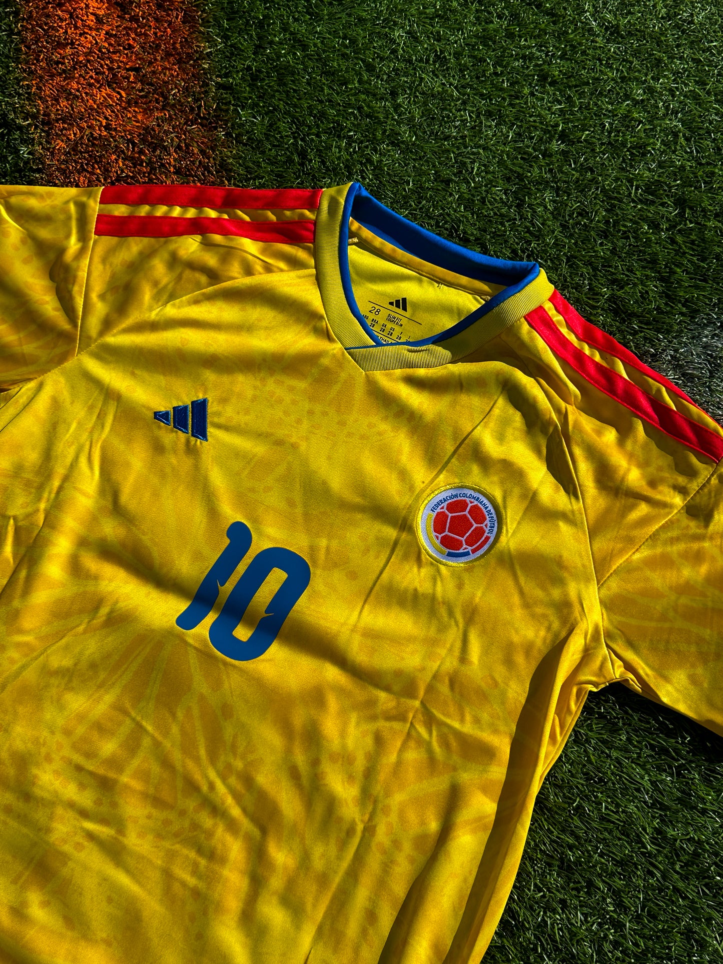Colombia 2026 Home Jersey –James 10- Kids adidas Soccer Kit- Colombia National Team