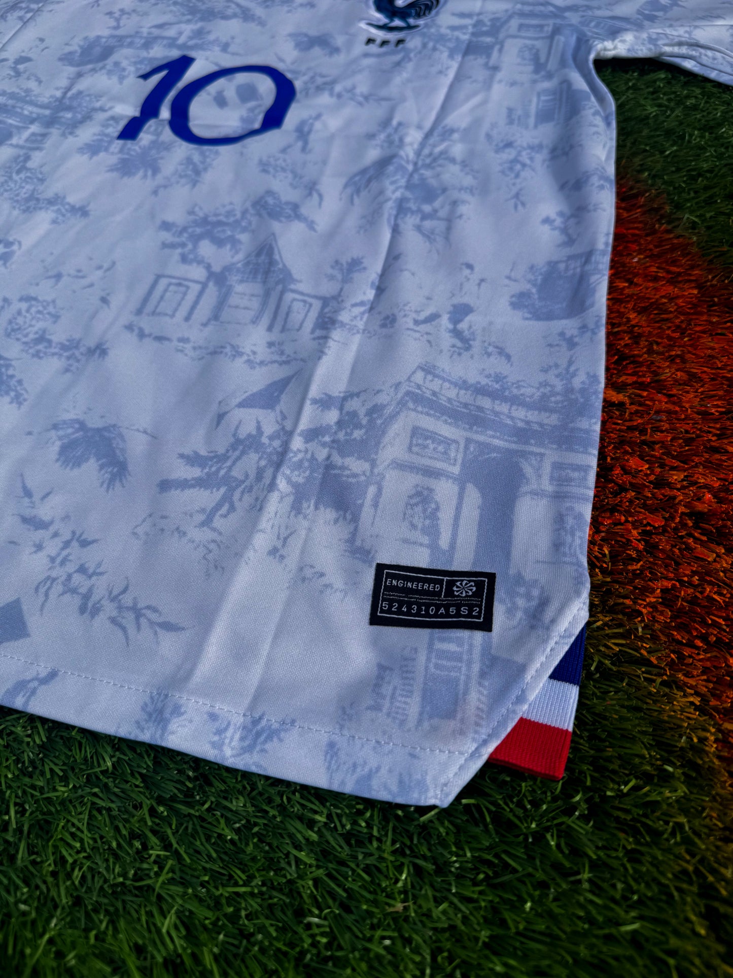 France 2022/2023 Away Jersey – Kylian Mbappé 10- World Cup White Kit