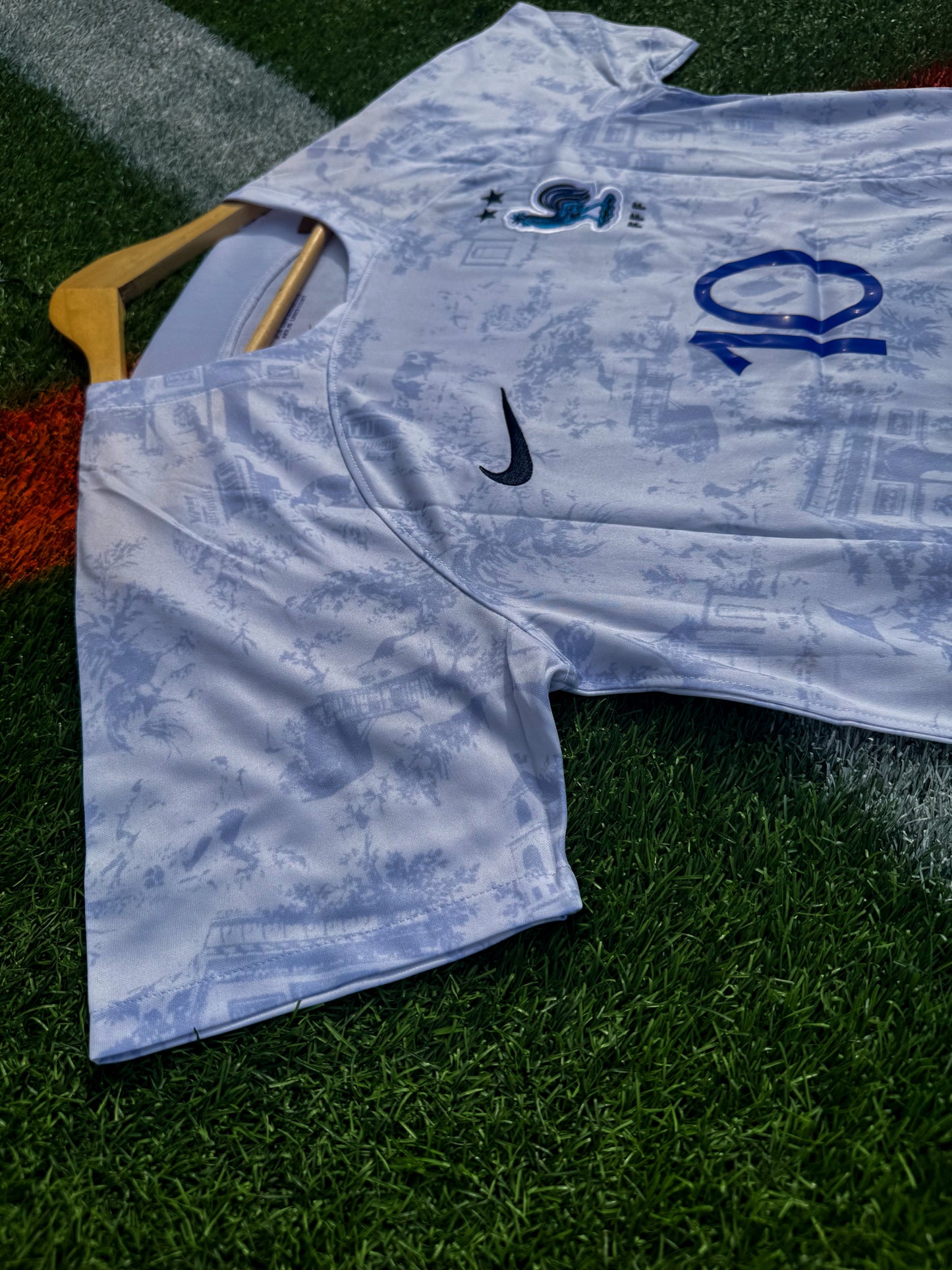 France 2022/2023 Away Jersey – Kylian Mbappé 10- World Cup White Kit