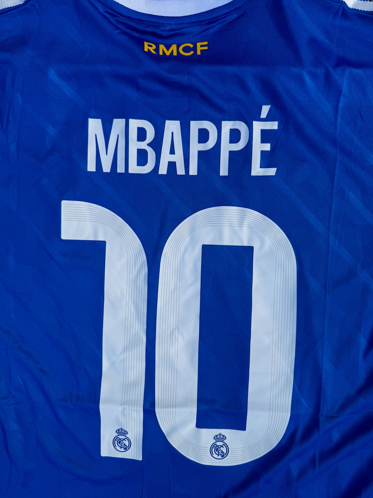 Real Madrid 2025–26 Third Jersey – Bellingham #5 – Bernabéu Blue Retro Edition