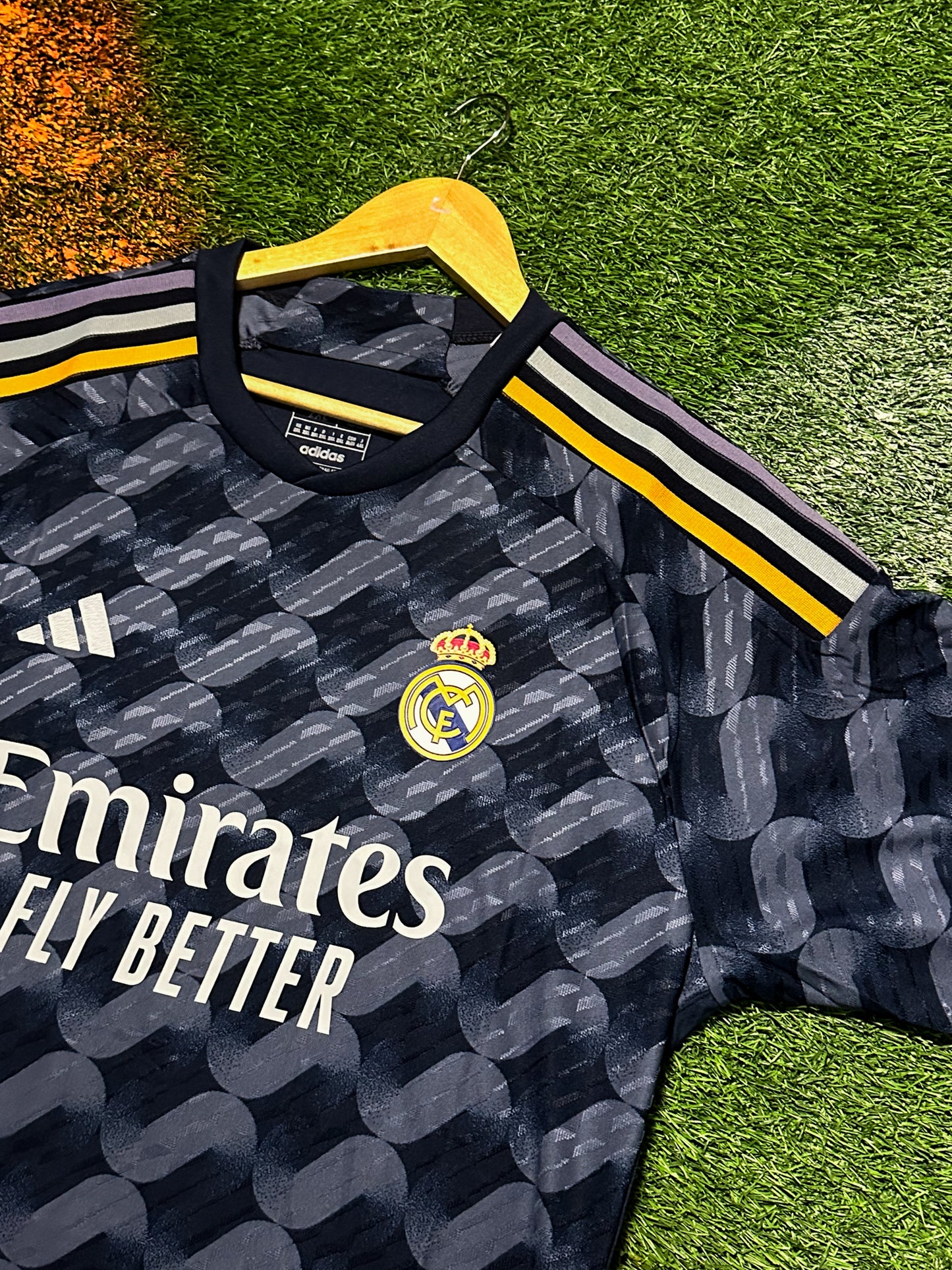 Real Madrid 2023/2024 Away Jersey – Vini Jr 7- Navy & Gold Champions league Kit