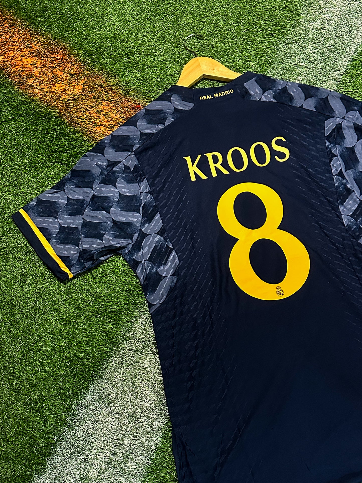 Real Madrid 2023/2024 Away Jersey – Vini Jr 7- Navy & Gold Champions league Kit