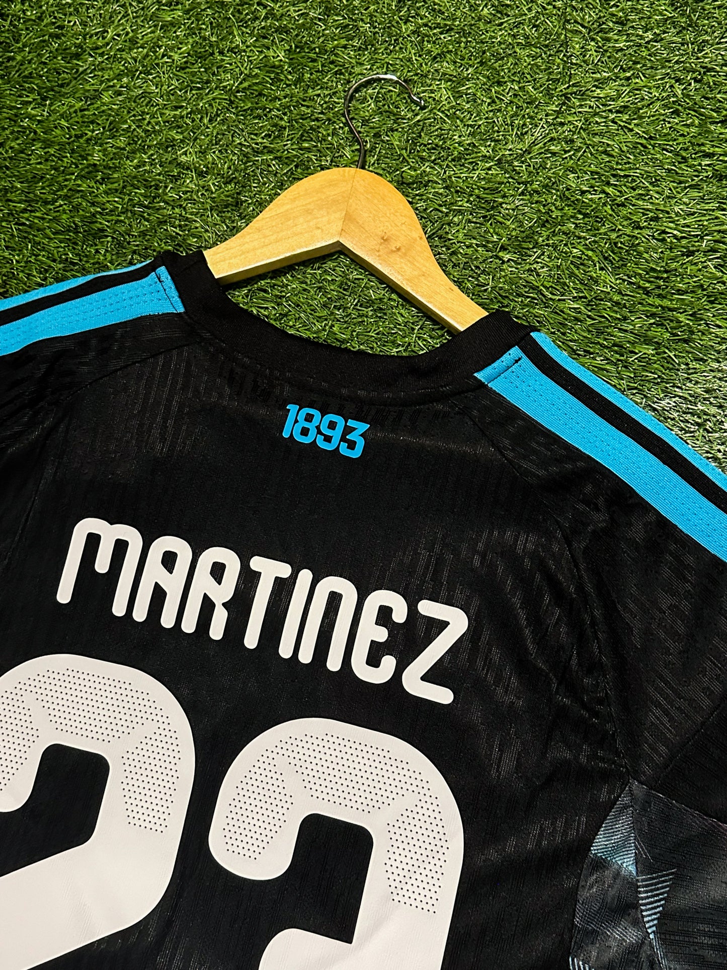 Argentina Classic Football Shirt 2026 Goalkeeper Jersey – E. Martínez #23 – Black Adidas