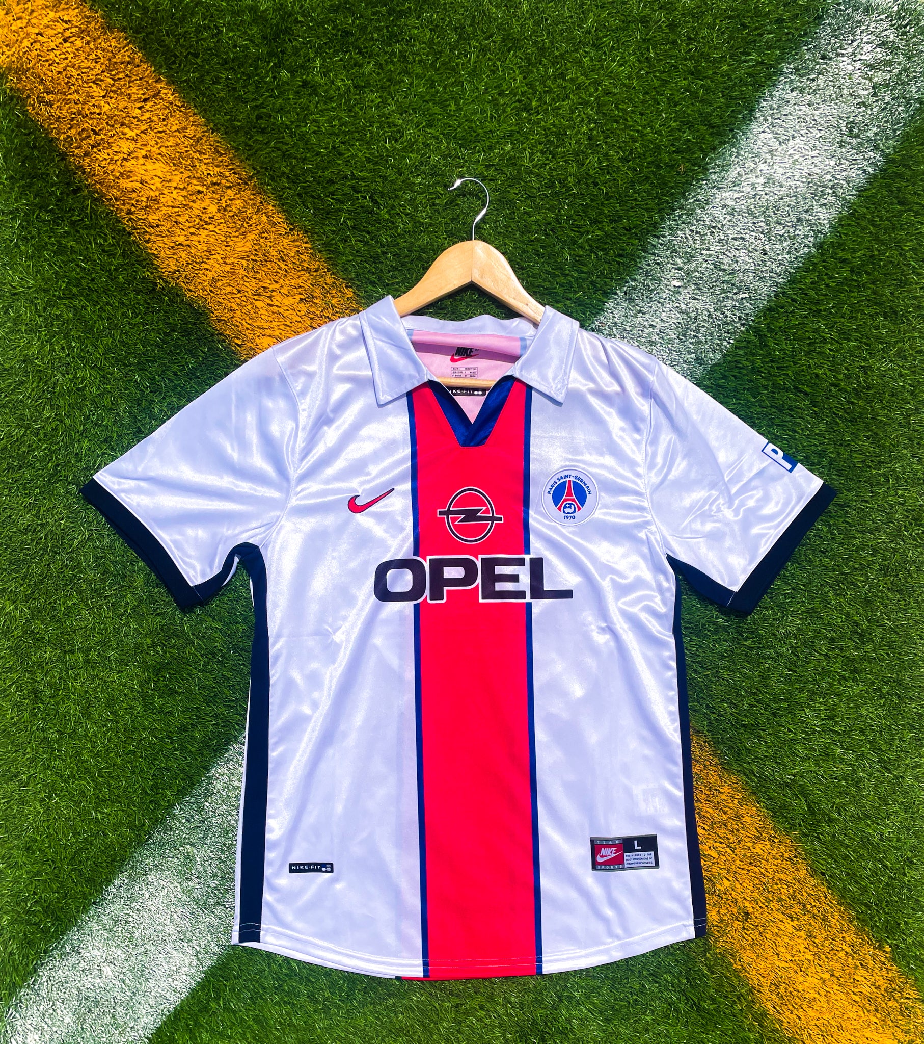 STICKER PANINI SUPERFOOT FRANCE 1998/1999 AUGUSTINE OKOCHA PSG # 84 ORIGINAL STICKER PANINI SUPERFOOT FRANCE 1998/1999 AUGUSTINE OKOCHA PSG # 84 ORIGINAL