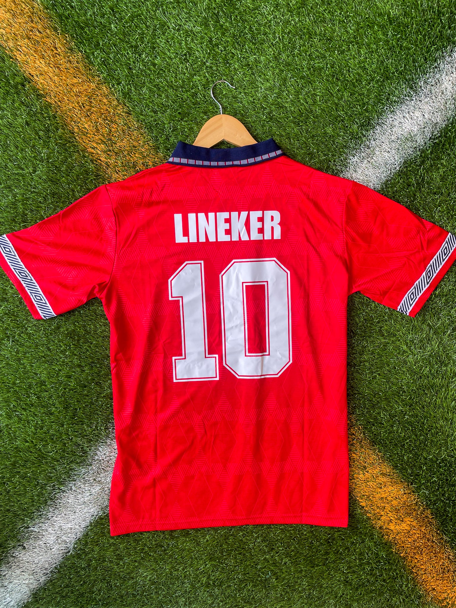 Back of the jersey showing bold number 10 print.

