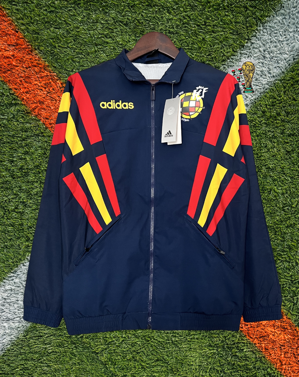 Spain 2000s Windbreaker – La Roja Navy Classic