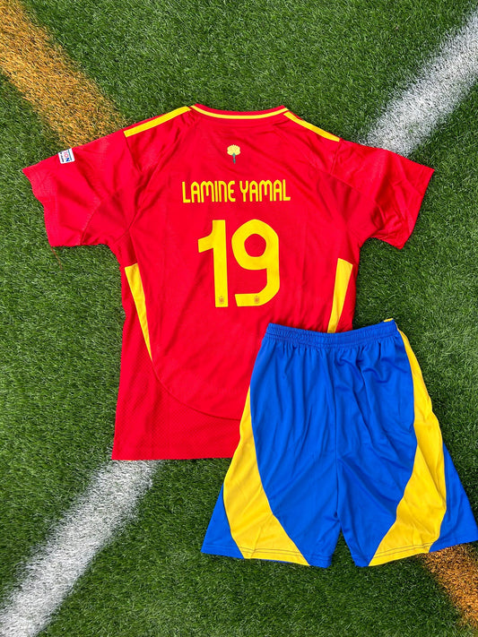 Back of the jersey featuring Lamine Yamal #19

