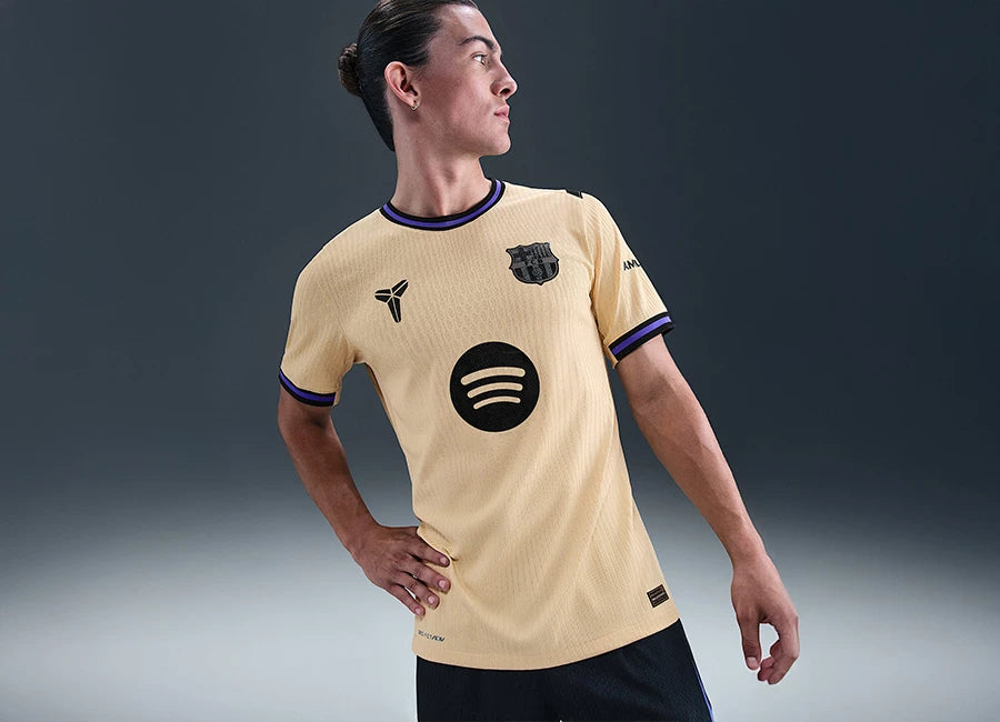 FC Barcelona 2025–2026 Away Jersey – Raphinha #11– Kobe Bryant Special Edition - Five Of Cups Official