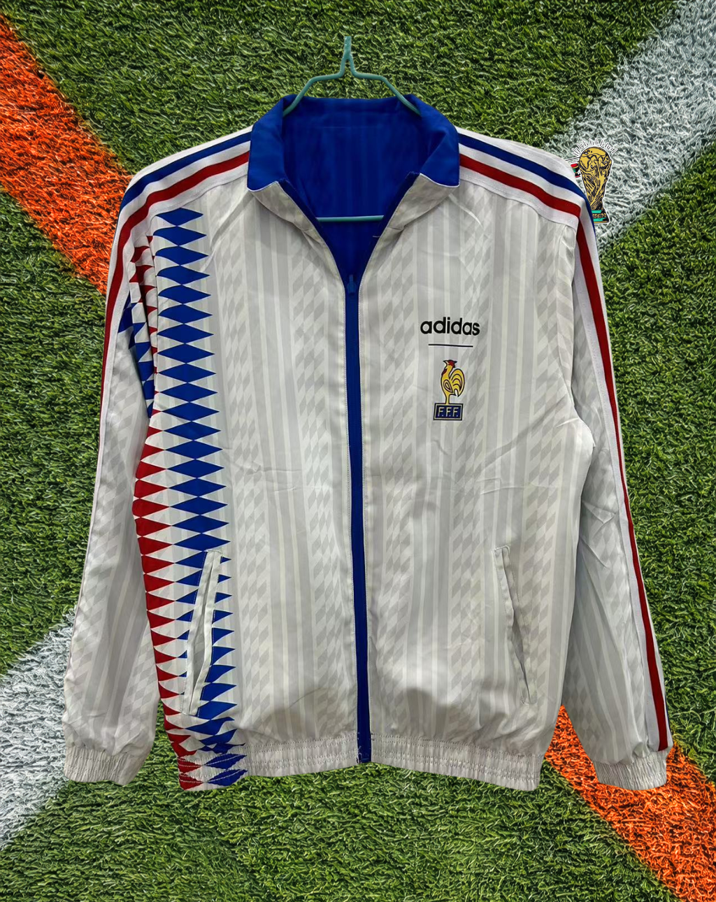 France 1990s Windbreaker – Les Bleus White Diamond Edition