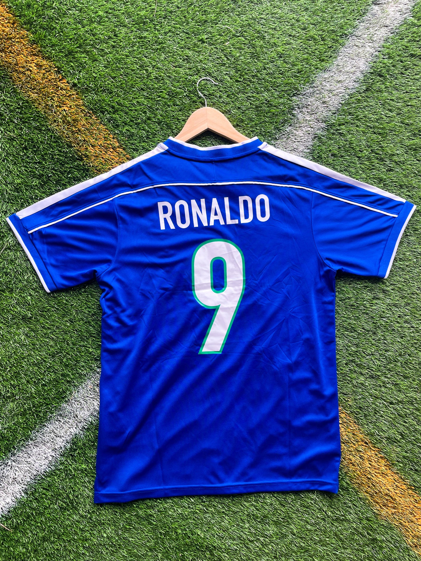 Back view showing Ronaldo #9 on the Brazil 1998 Away kit