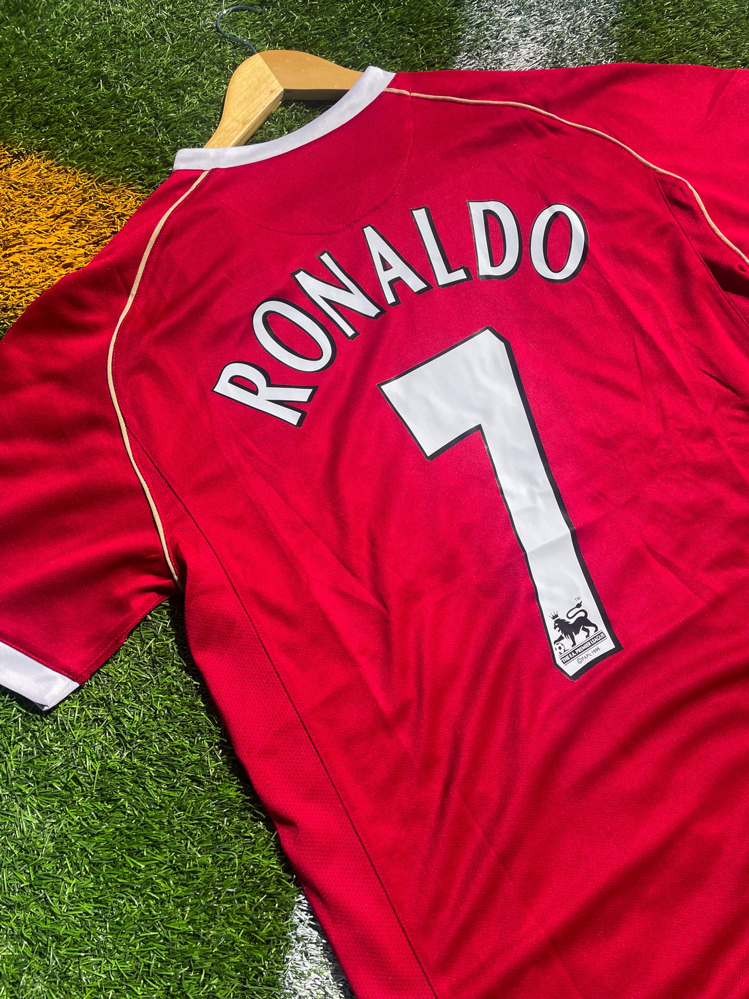 Back view showing Ronaldo #7 print

