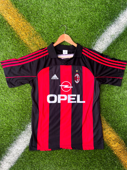 Front view of AC Milan 2001-02 Home jersey with red and black stripes

