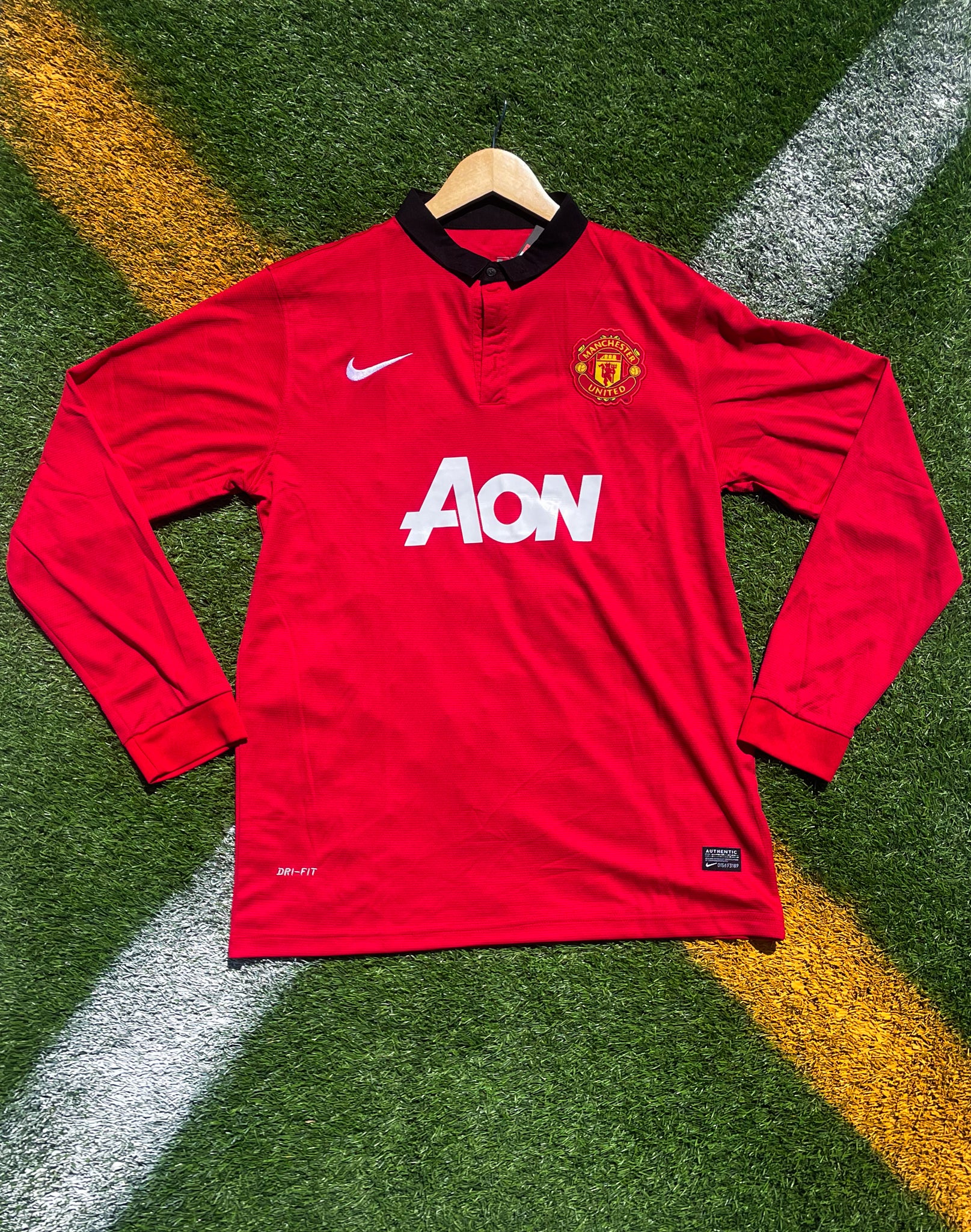 Manchester United 2013–2014 Home Jersey Rooney #10 – Red AON Vintage Nike Football Shirt - Five Of Cups Official