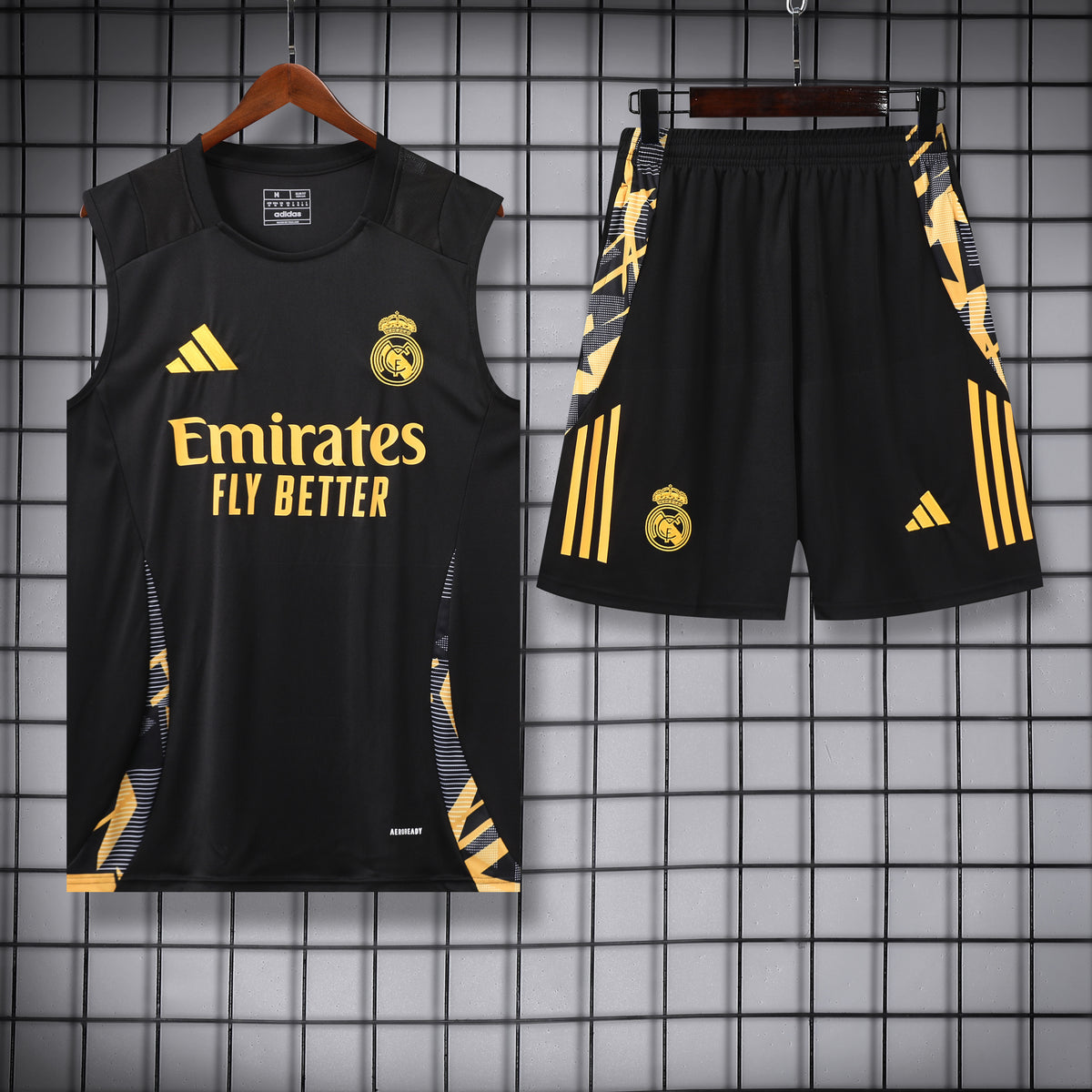 Real Madrid Training Vest Set – Black Gold Edition