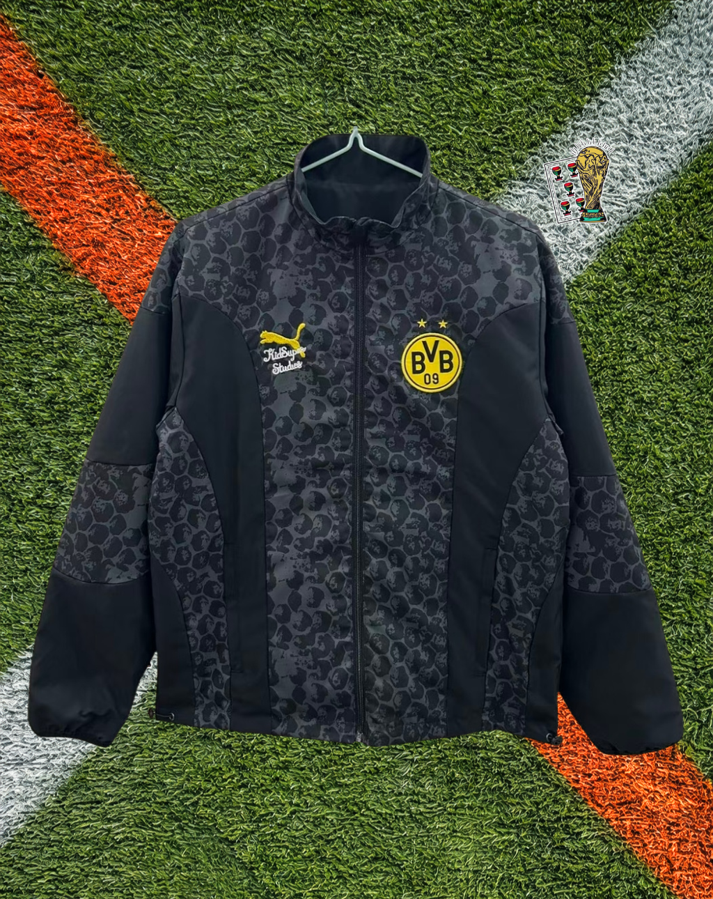 Borussia Dortmund 2020s Windbreaker – Schwarzgelb Scale Edition