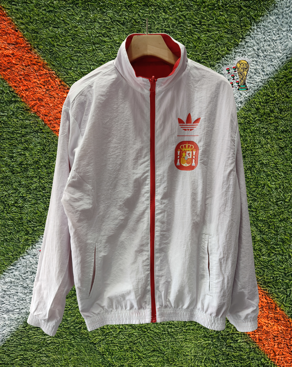 Spain 1990s Windbreaker – La Roja White Retro Edition