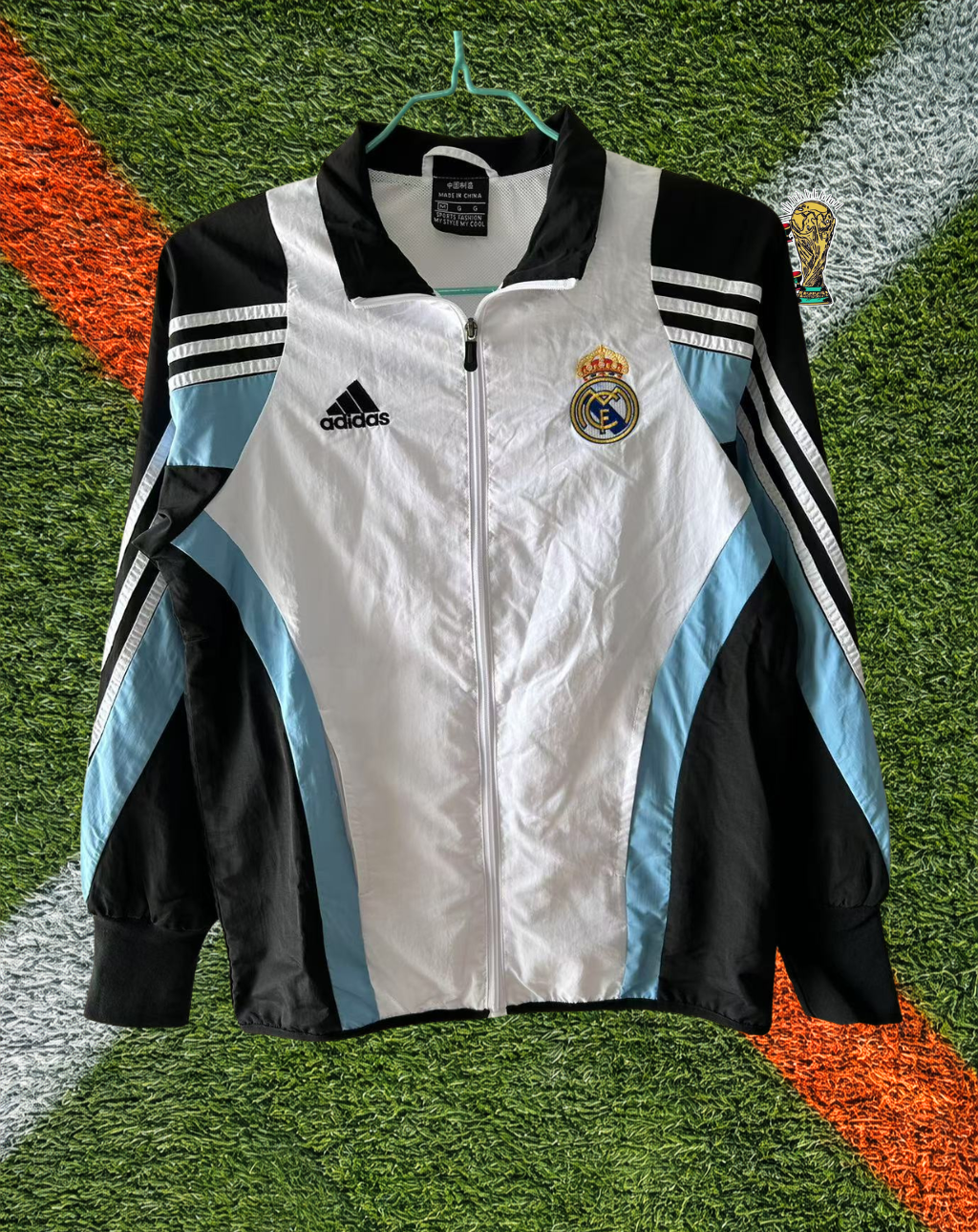 Real Madrid 2000s Windbreaker – Merengue Colorblock Edition