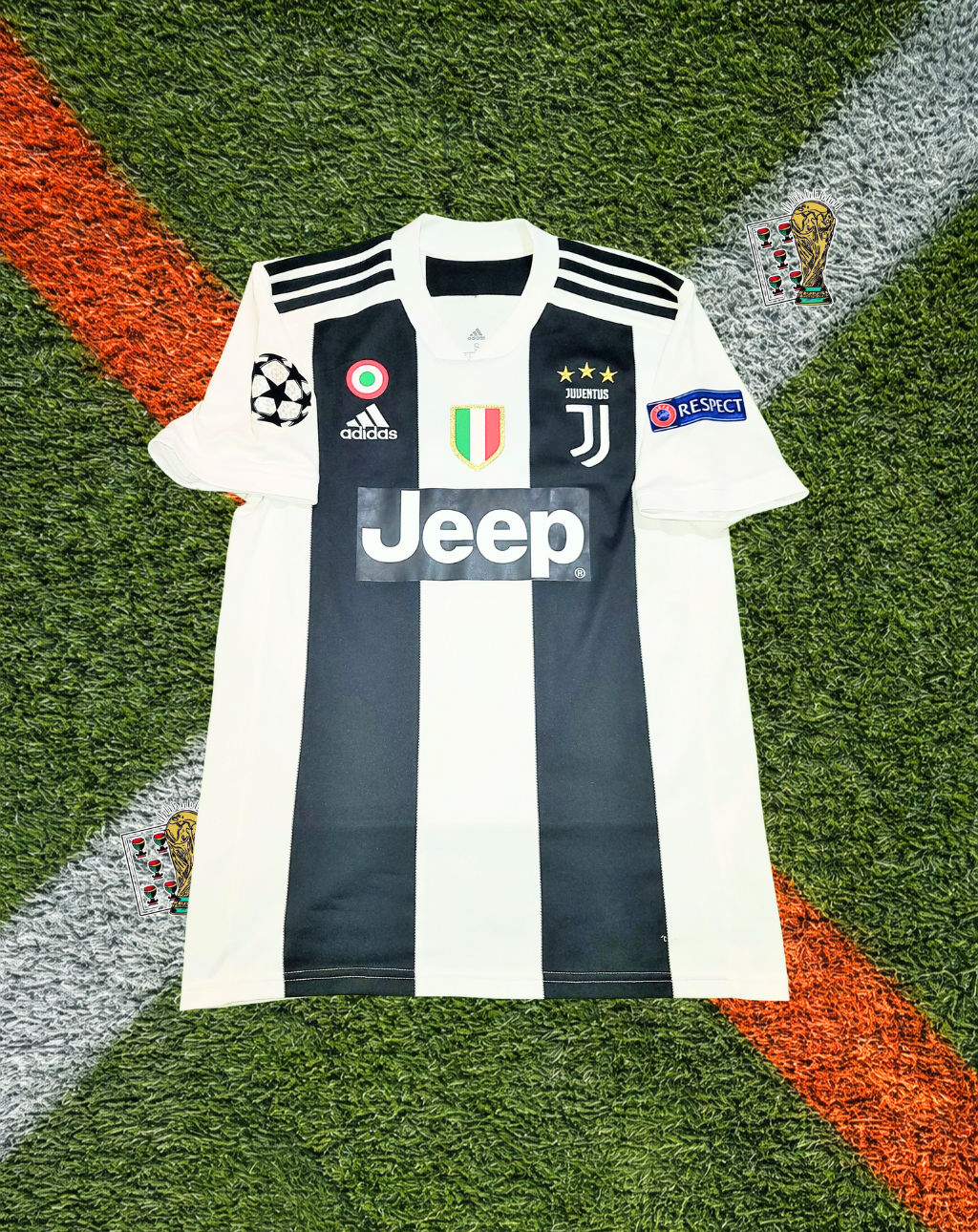 Juventus 2018–19 Home Jersey – Ronaldo #7 -Jeep Black & White Adidas Kit