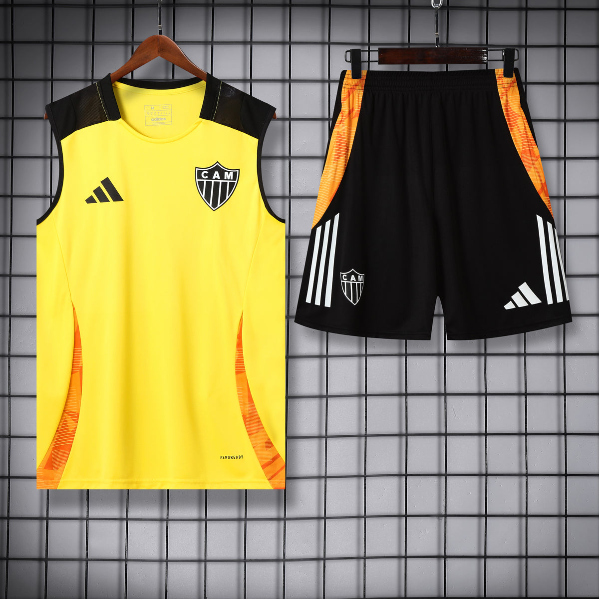 Atlético Mineiro Training Vest Set – Classic Yellow Edition